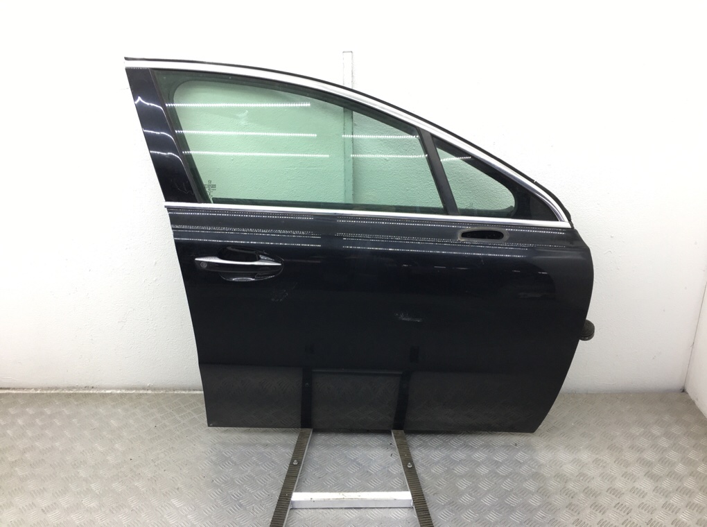 Дверь передняя правая для Peugeot 508, 2013 г. 2.0 HDI дизель б/у