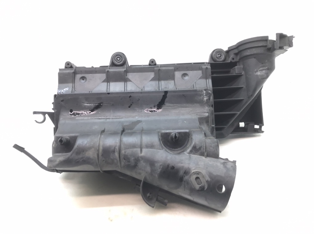Корпус воздушного фильтра для Ford Fiesta, 2009 г. 1.4 TDCi дизель б/у — фото 6