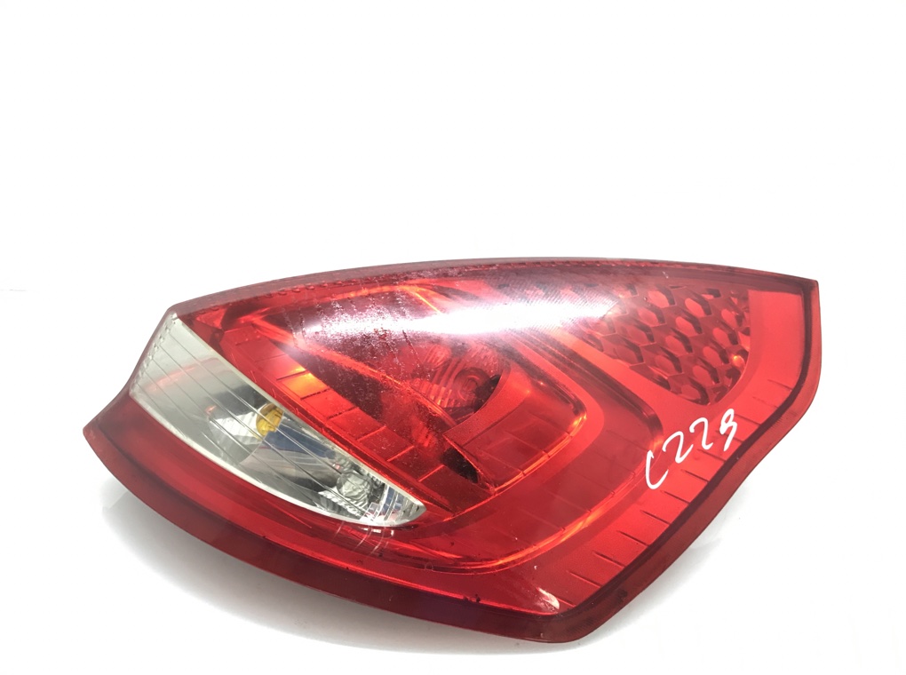 Фонарь задний правый для Ford Fiesta, 2010 г. 1.4 TDCi дизель б/у