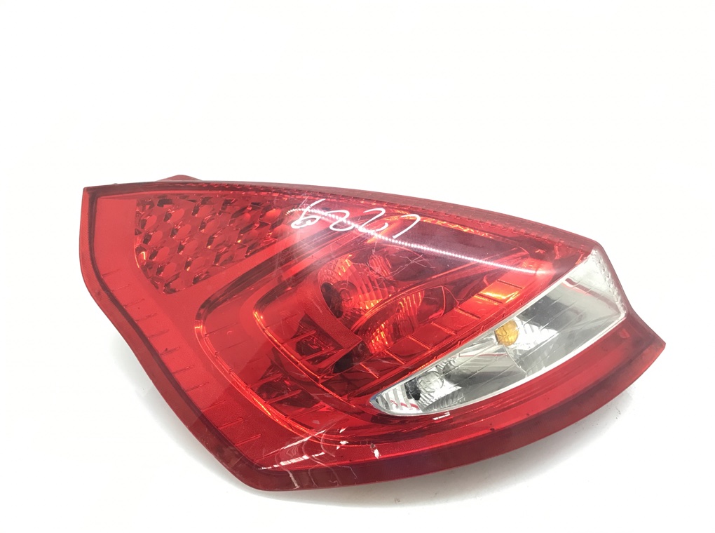 Фонарь задний левый для Ford Fiesta, 2010 г. 1.4 TDCi дизель б/у