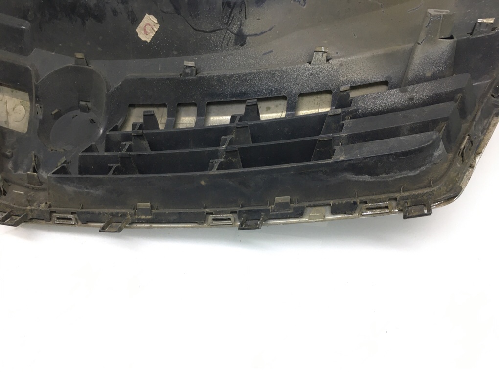 Решетка радиатора для Opel Astra, 2009 г. 1.7 CDTi дизель б/у — фото 4