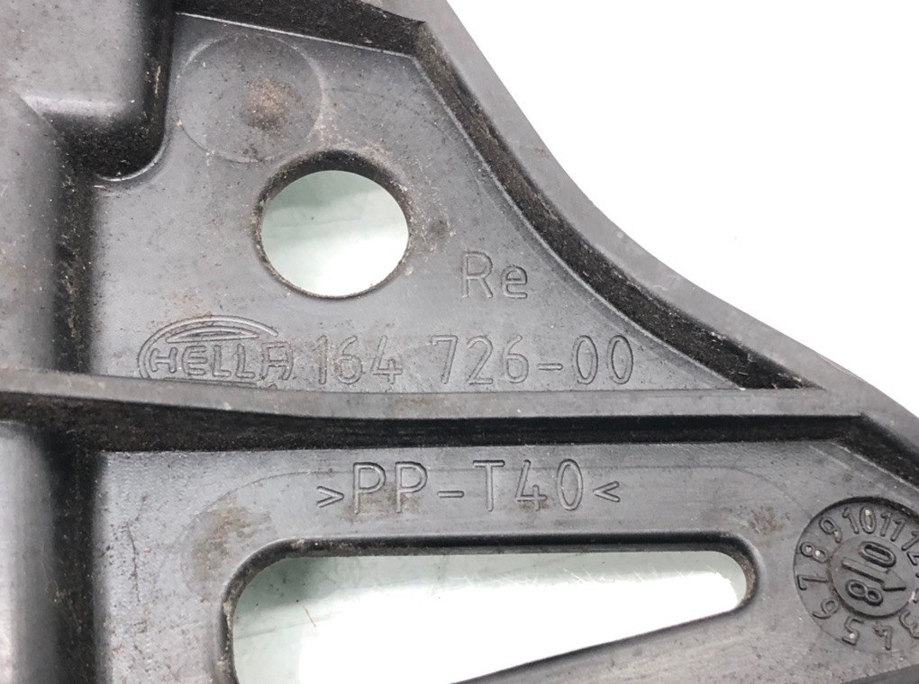 Крепление фары правой для Citroen C4 Grand Picasso, 2008 г. 1.8 i бензин б/у — фото 5