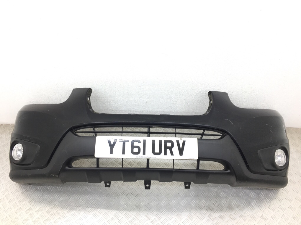 Бампер передний для Hyundai Santa Fe, 2011 г. 2.2 CRDi дизель б/у