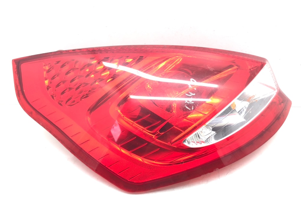 Фонарь задний левый для Ford Fiesta, 2012 г. 1.4 i бензин б/у