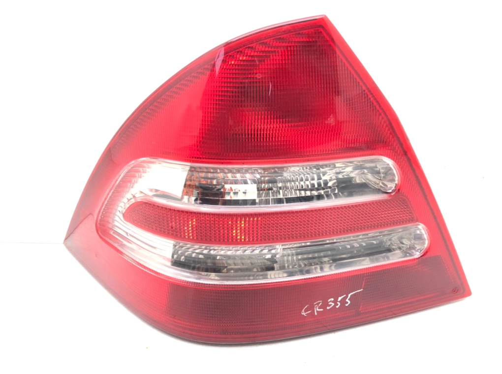 Фонарь задний левый для Mercedes C W203, 2001 г. 2.0 i бензин б/у