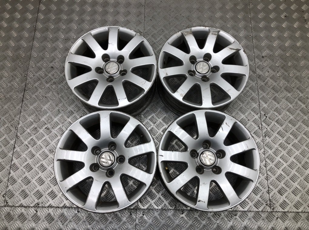 Диски литые R15 для Volkswagen Passat (7.0Jx15 5x112 ET37 DIA57.1) б/у — 4 шт.