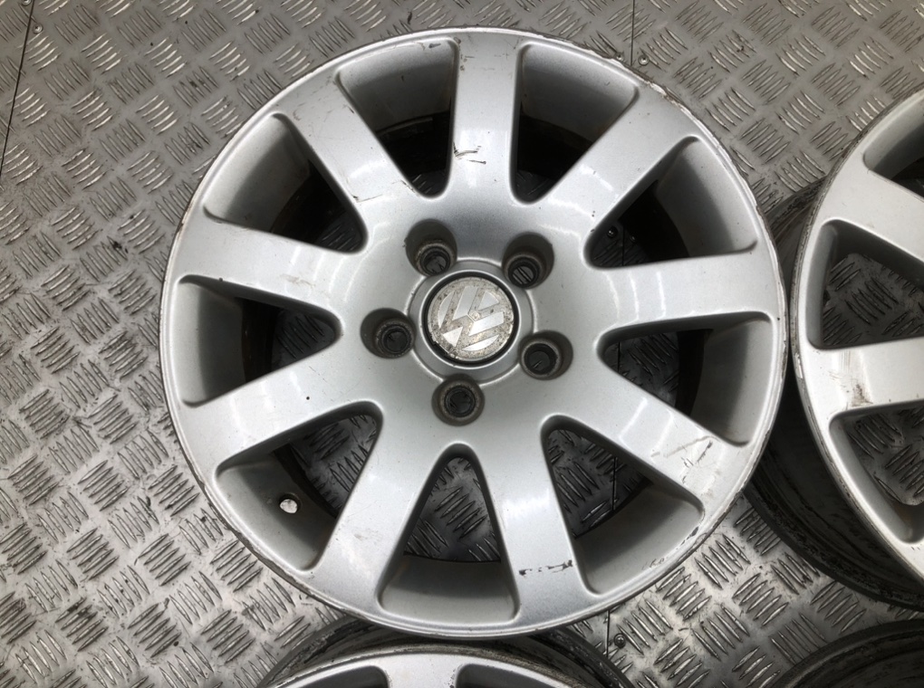 Диски литые R15 для Volkswagen Passat (7.0Jx15 5x112 ET37 DIA57.1) б/у — 4 шт. — фото 5