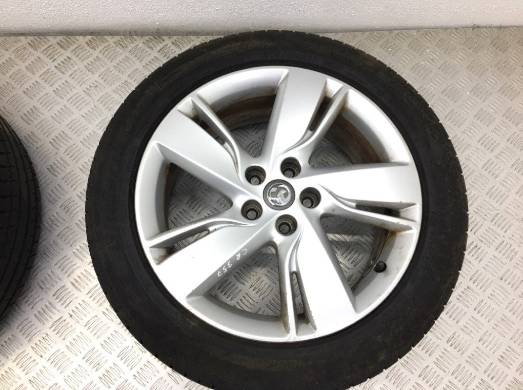 Диски литые R17 для Opel Astra (7.0Jx17 5x105 ET42 DIA56.6) б/у — 4 шт. — фото 6