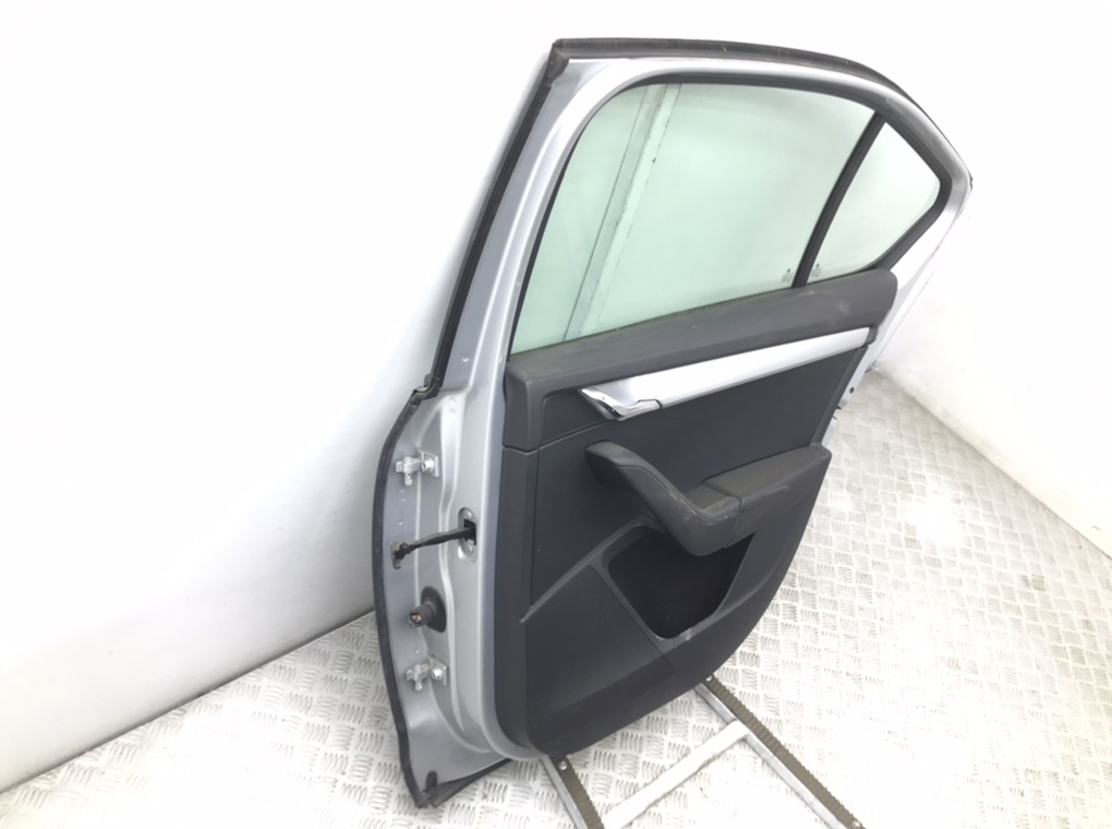 Дверь задняя правая для Skoda Octavia, 2015 г. 1.6 TDi дизель б/у — фото 3