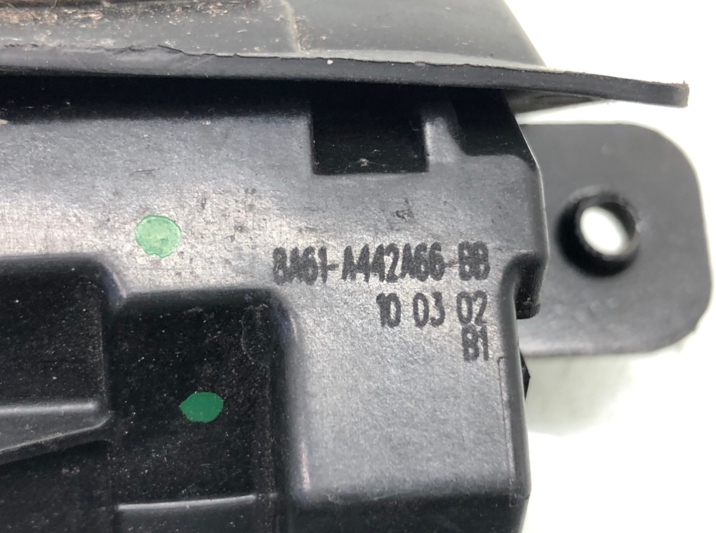 Замок багажника для Ford Fiesta, 2010 г. 1.2 i бензин б/у — фото 5