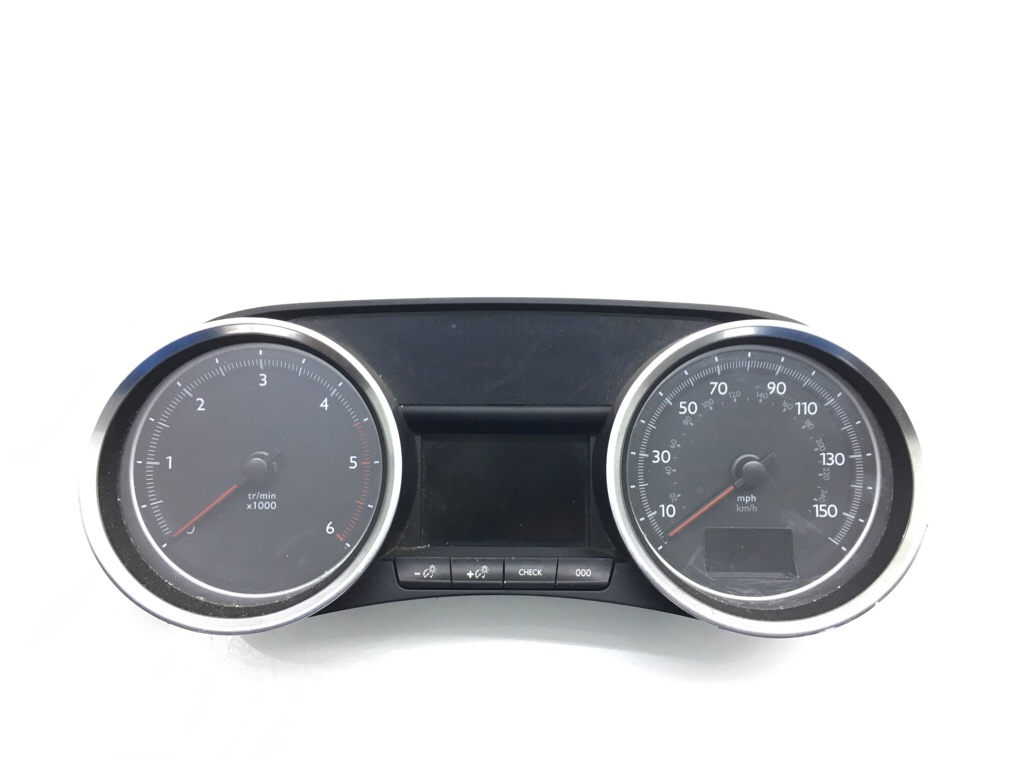 Щиток приборов (приборная панель) для Peugeot 508, 2012 г. 2.0 HDI дизель б/у