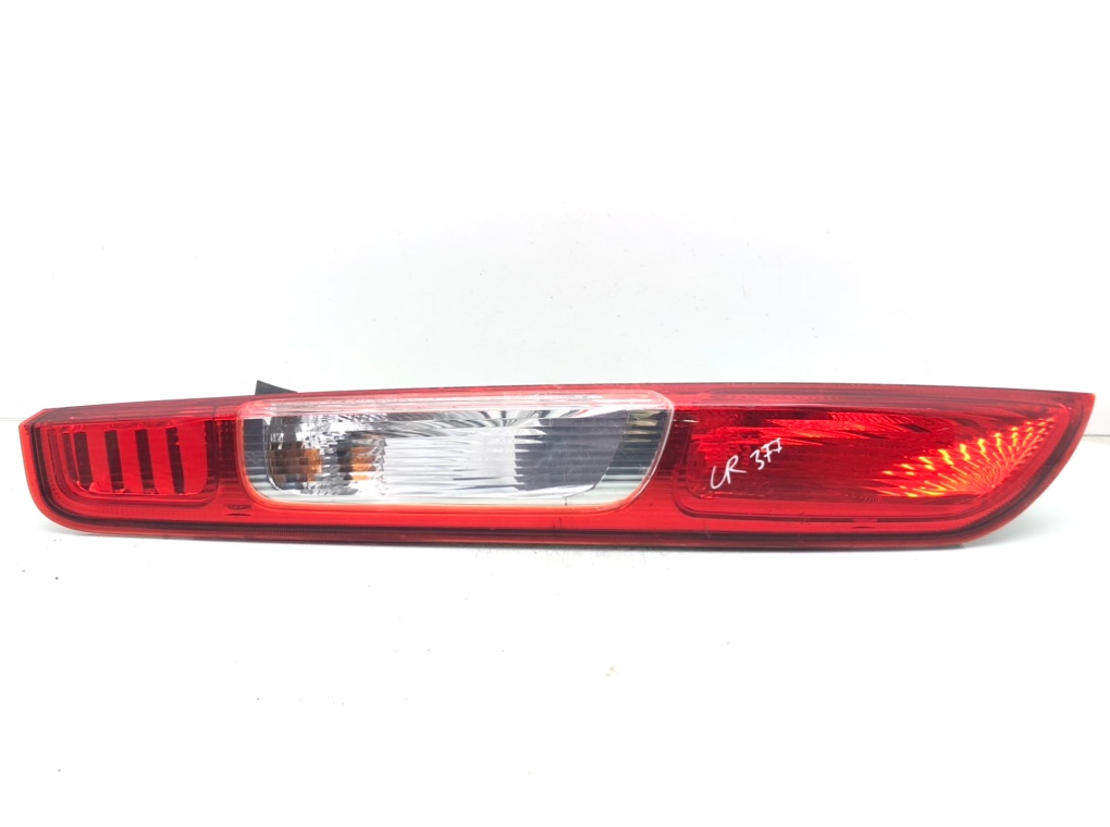 Фонарь задний правый для Ford Focus, 2006 г. 1.6 i бензин б/у