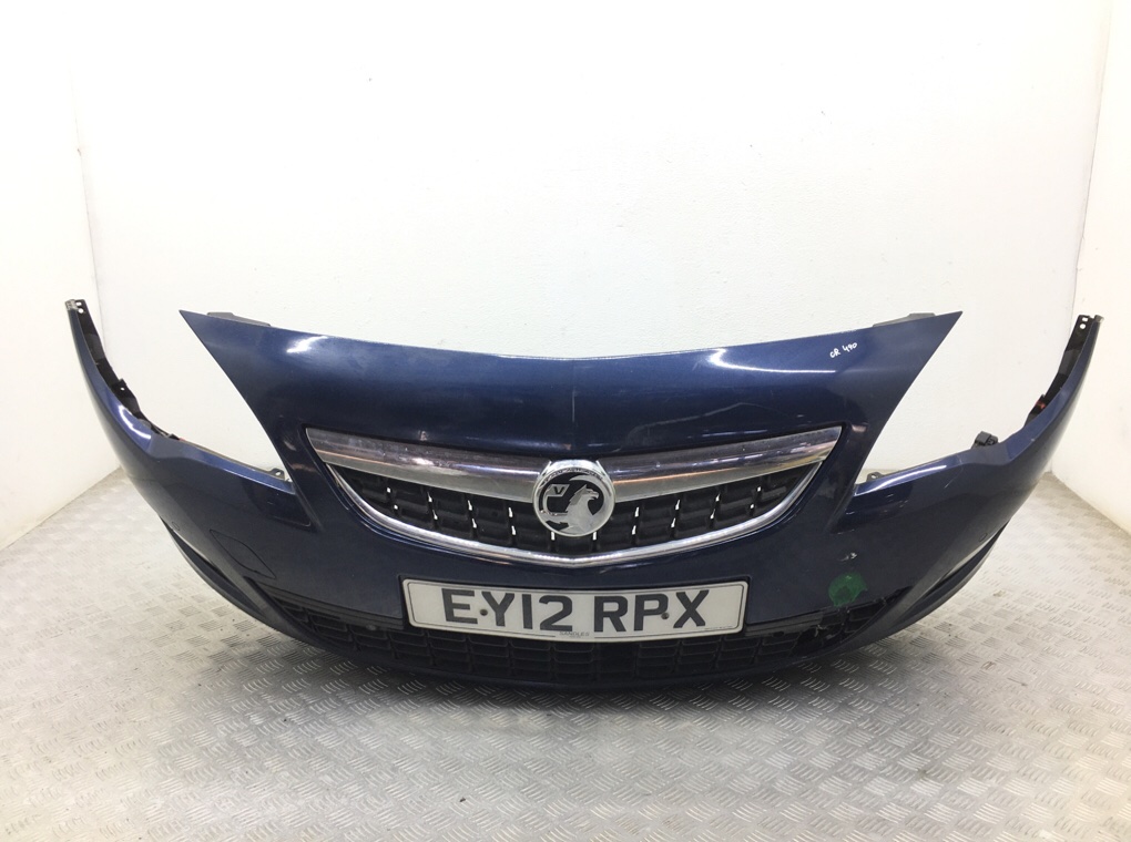 Бампер передний для Opel Astra, 2012 г. 1.7 CDTi дизель б/у