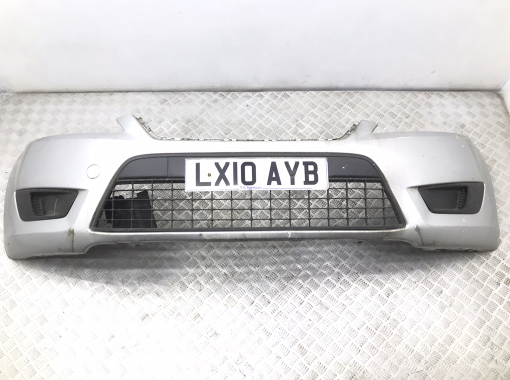 Бампер передний для Ford Mondeo, 2010 г. 1.8 TDCi дизель б/у
