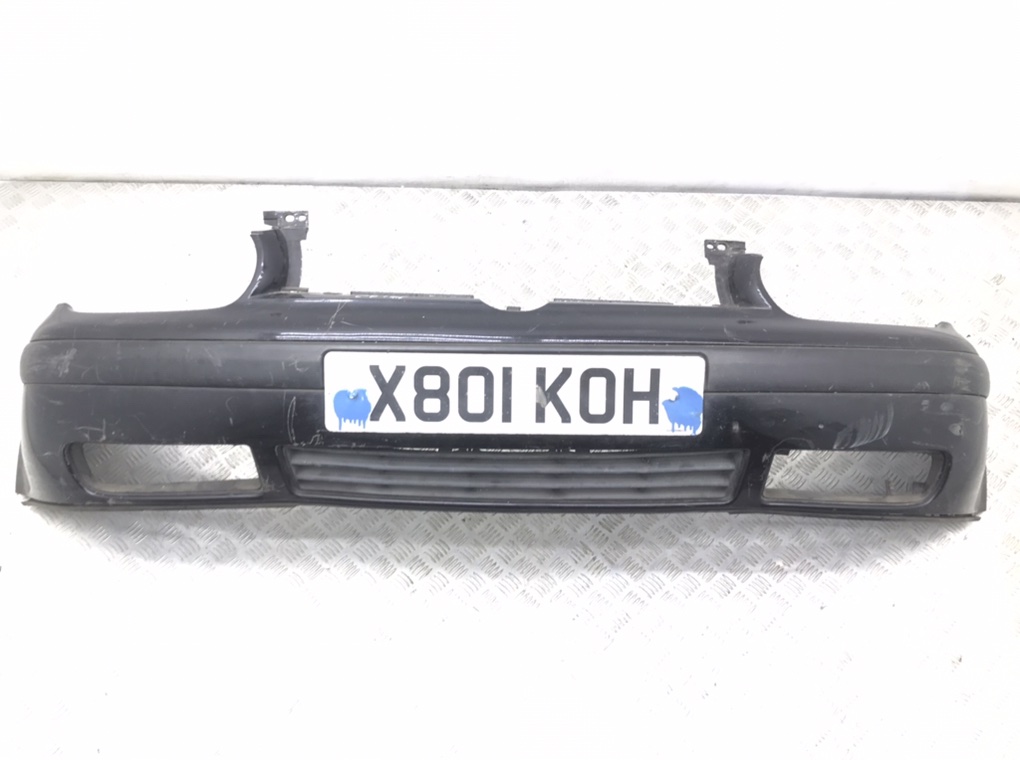 Бампер передний для Volkswagen Golf, 2001 г. 1.9 TDi дизель б/у