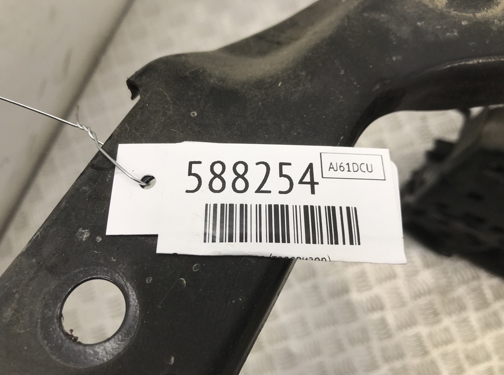 Панель передняя (телевизор) для Nissan Qashqai+2, 2012 г. 1.6 DCi дизель б/у — фото 9