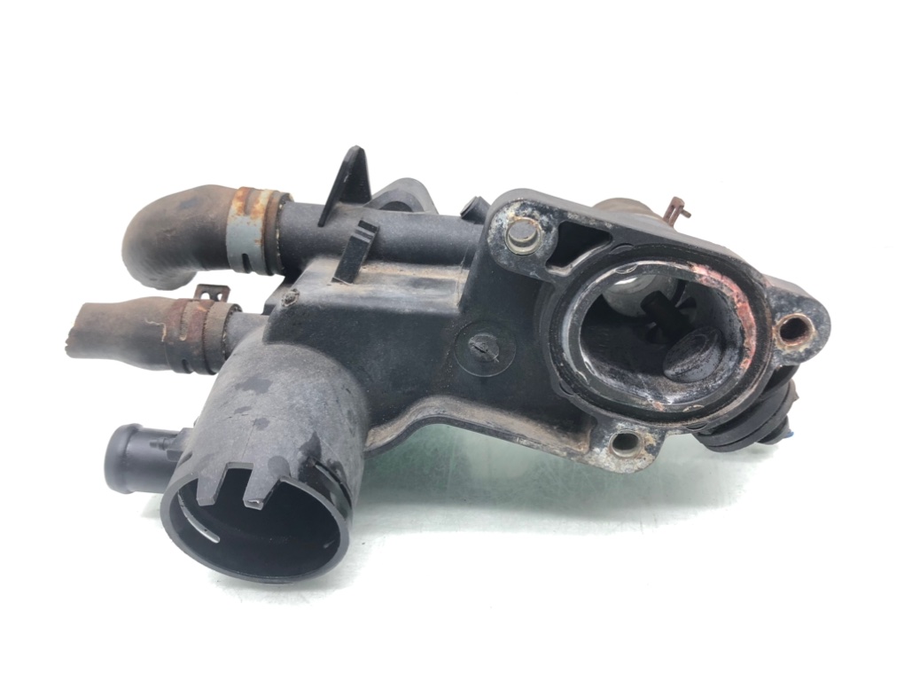 Корпус термостата для Seat Leon, 2001 г. 1.4 i бензин б/у — фото 2