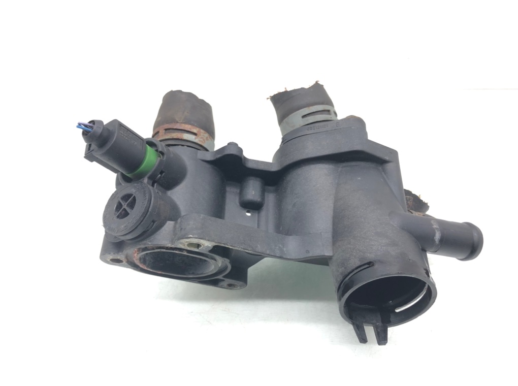 Корпус термостата для Seat Leon, 2001 г. 1.4 i бензин б/у — фото 3