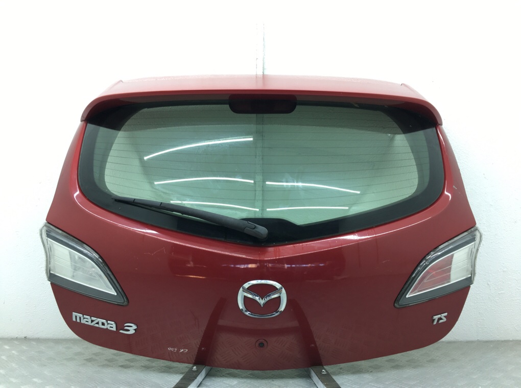 Крышка багажника для Mazda 3, 2012 г. 1.6 TD дизель б/у