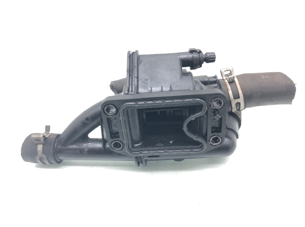 Корпус термостата для Peugeot 207, 2010 г. 1.4 HDi дизель б/у — фото 4