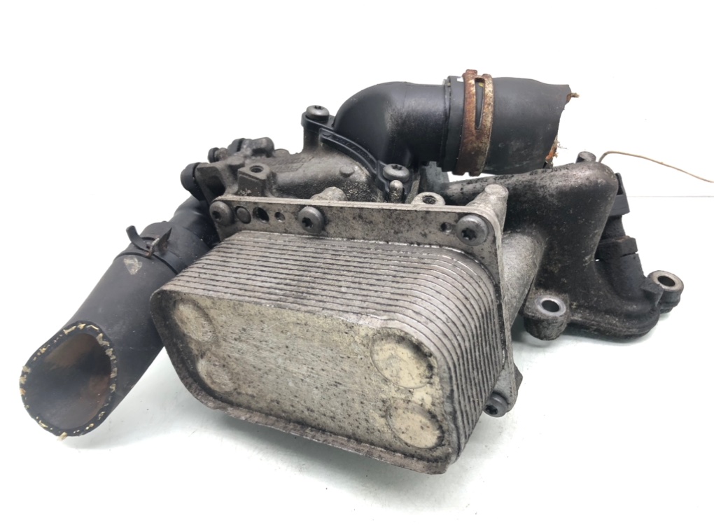 Корпус масляного фильтра для Nissan Qashqai+2, 2008 г. 2.0 DCi дизель б/у — фото 3