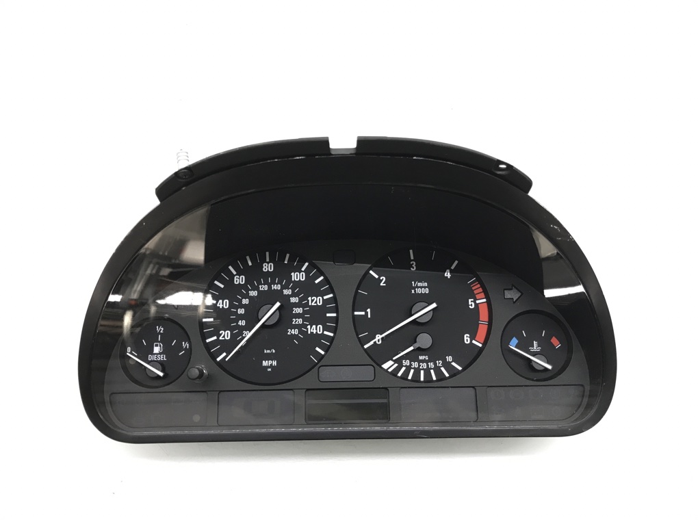 Щиток приборов (приборная панель) для BMW 5 E39, 2002 г. 2.5 TD дизель б/у
