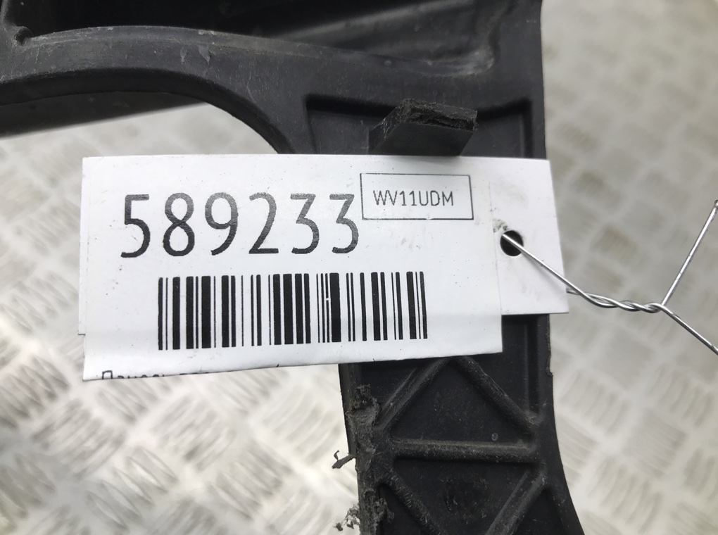 Панель передняя (телевизор) для Opel Corsa, 2011 г. 1.3 CDTi дизель б/у — фото 9