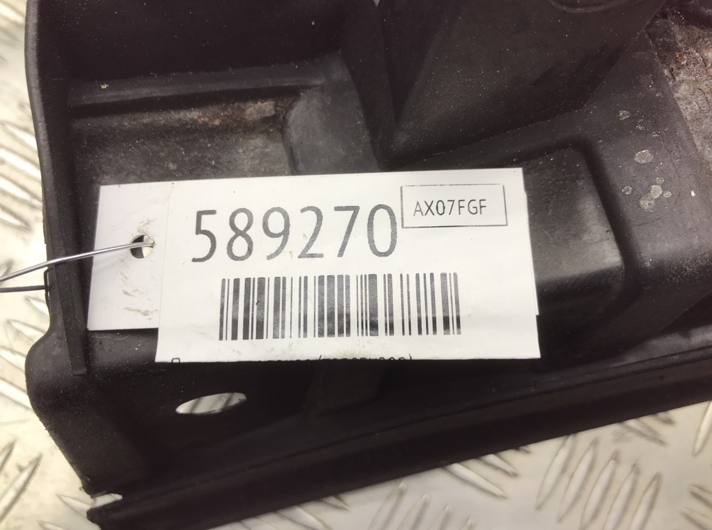 Панель передняя (телевизор) для Audi A6, 2007 г. 2.7 TDi дизель б/у — фото 11