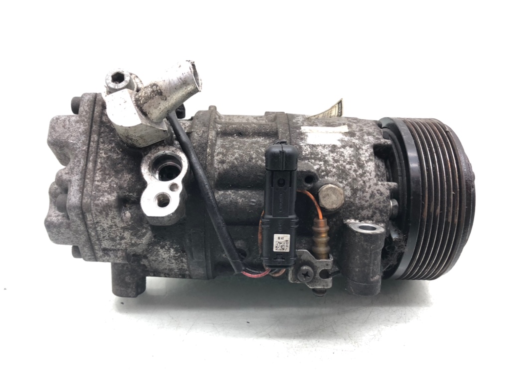 Компрессор кондиционера для BMW 1 E87/E81/E82/E88, 2011 г. 2.0 i бензин б/у — фото 3