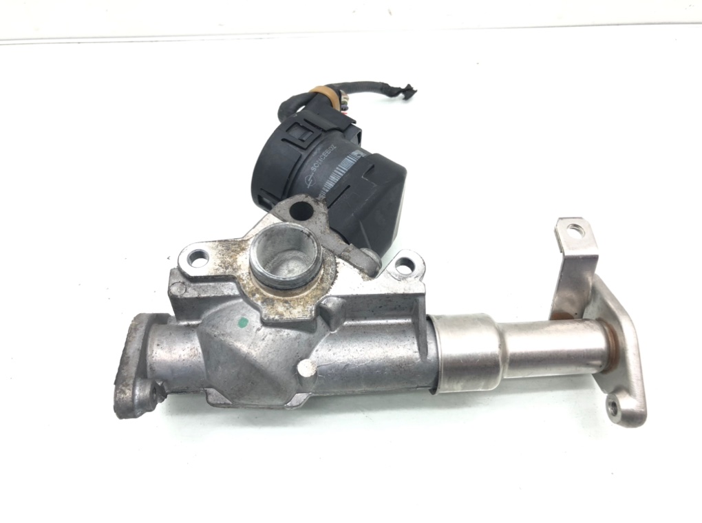 Клапан EGR для BMW 1 E87/E81/E82/E88, 2011 г. 2.0 i бензин б/у — фото 4