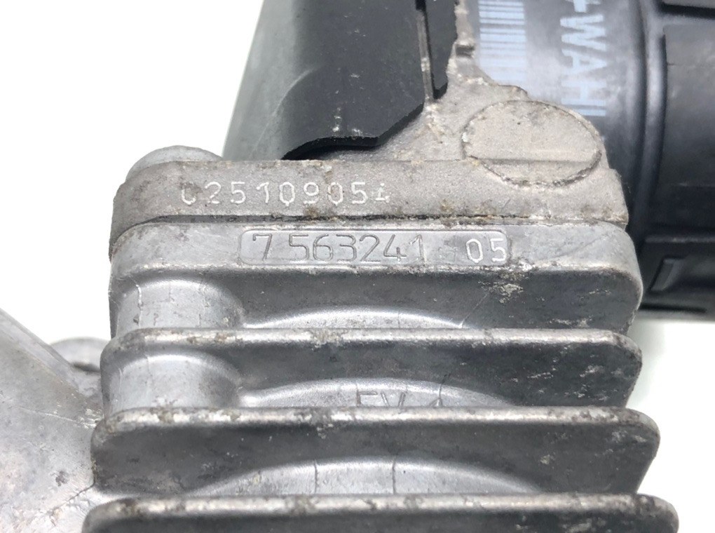 Клапан EGR для BMW 1 E87/E81/E82/E88, 2011 г. 2.0 i бензин б/у — фото 6