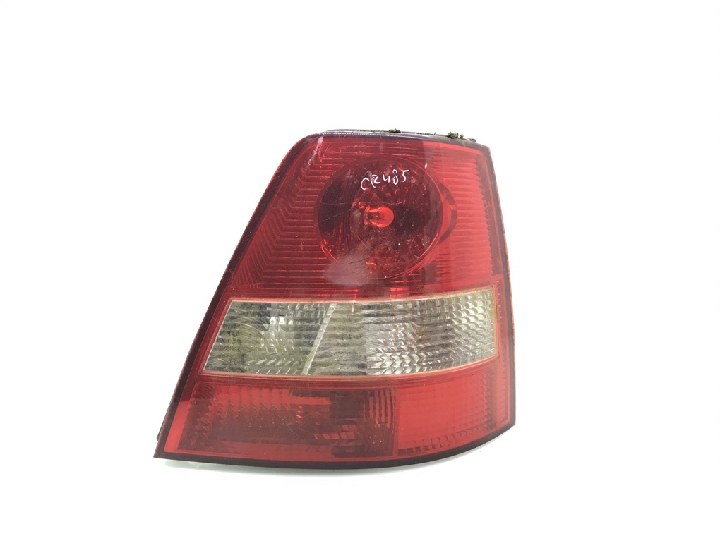 Фонарь задний правый для Kia Sorento, 2004 г. 2.5 CRDi дизель б/у
