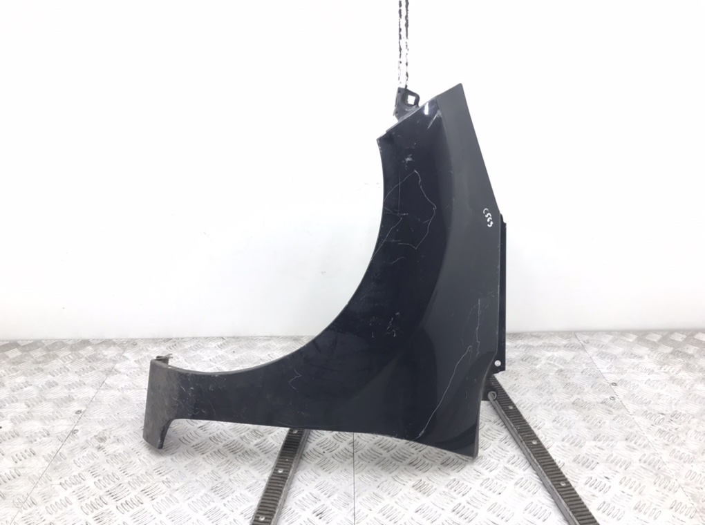 Крыло переднее левое для Ford Fiesta, 2012 г. 1.4 TDCI дизель б/у