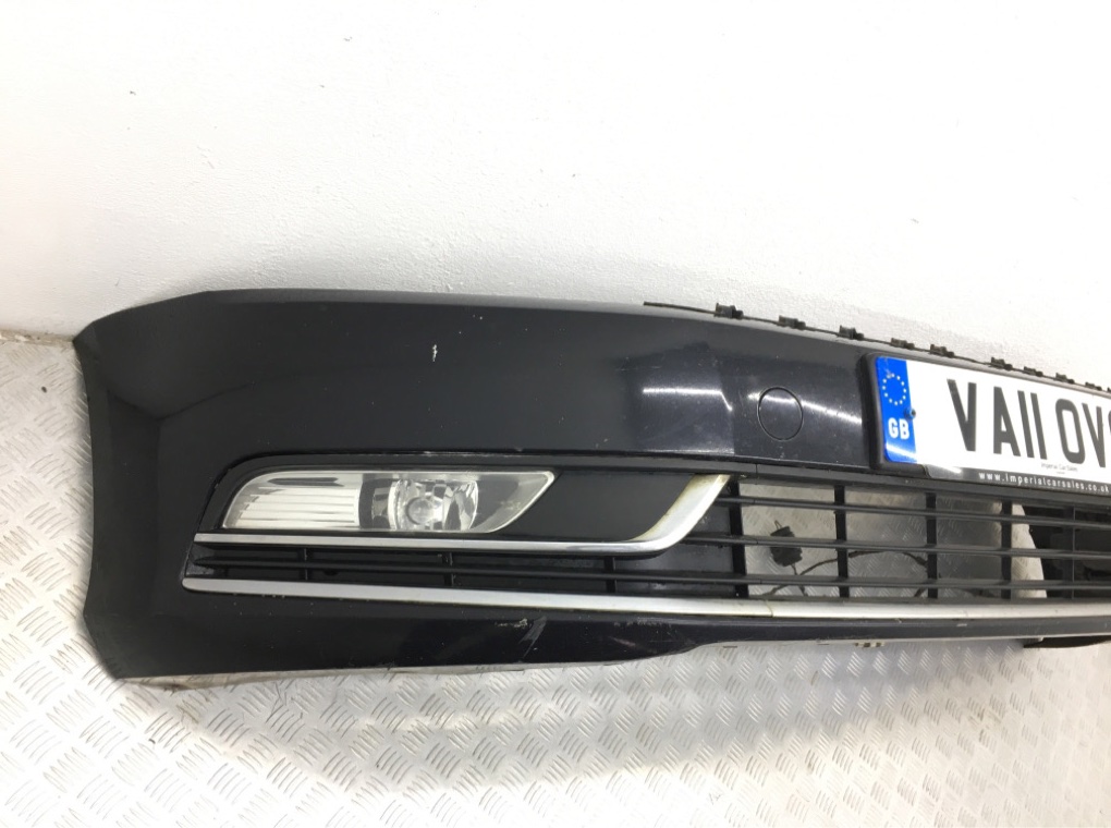Бампер передний для Volkswagen Passat, 2011 г. 2.0 TDi дизель б/у — фото 3