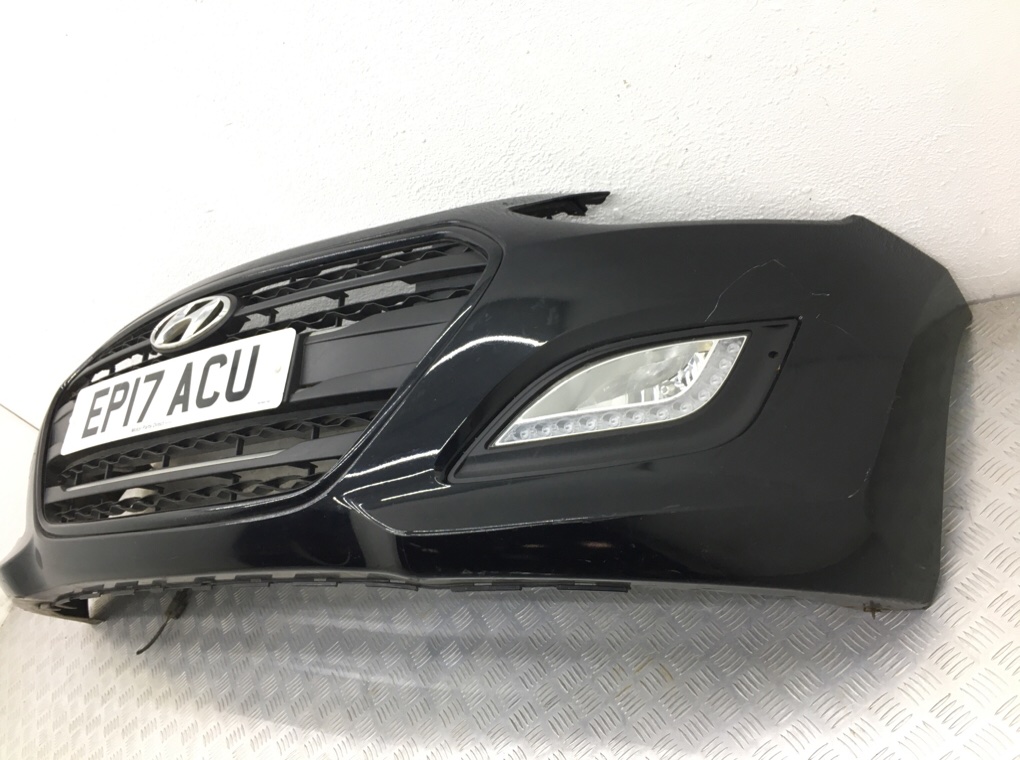 Бампер передний для Hyundai i30, 2017 г. 1.6 CRDi дизель б/у — фото 4