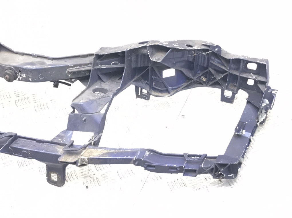 Панель передняя (телевизор) для Ford Focus, 2009 г. 2.0 i бензин б/у — фото 4