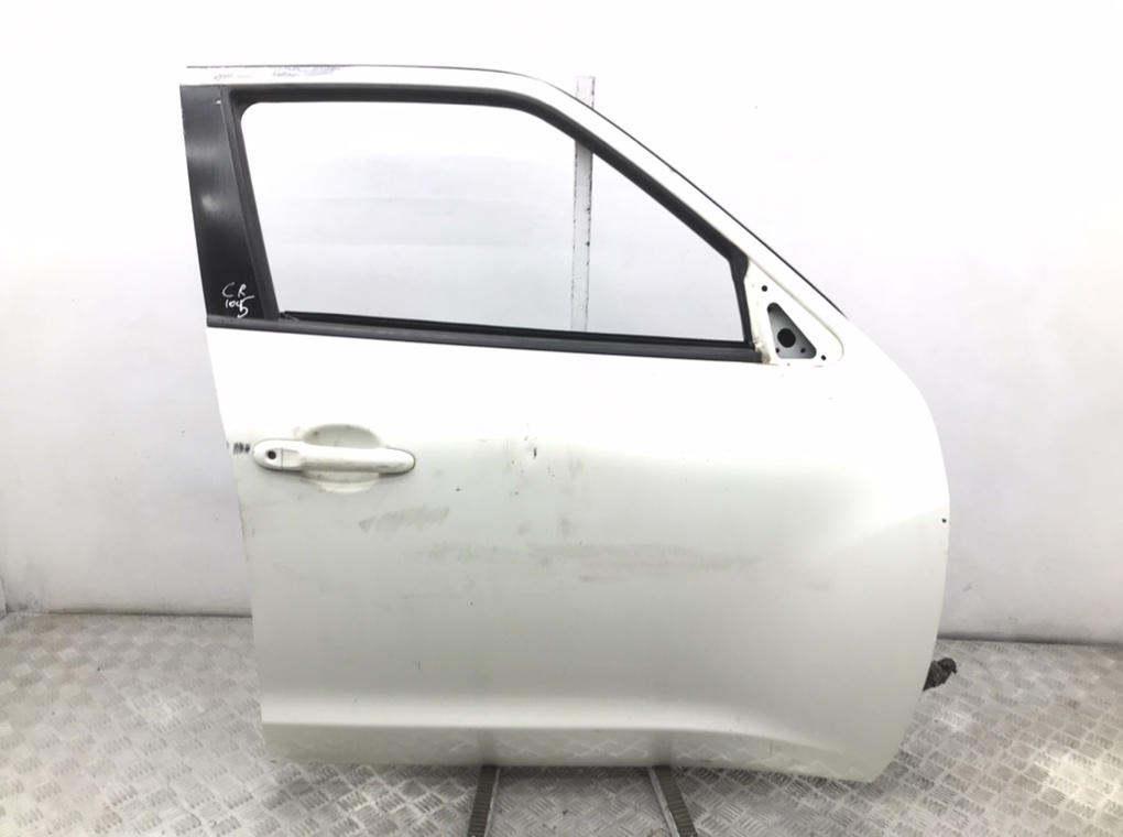 Дверь передняя правая для Nissan Juke, 2014 г. 1.2 Ti бензин б/у