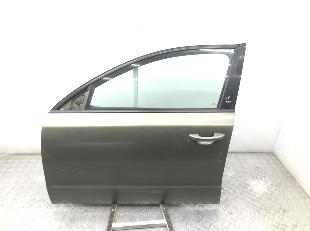 Дверь передняя левая для Skoda Superb, 2015 г. 2.0 TDi дизель б/у