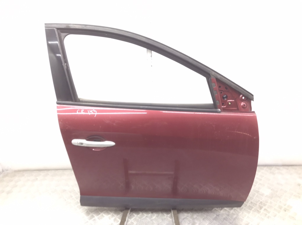 Дверь передняя правая для Renault Megane, 2011 г. 1.6 i бензин б/у