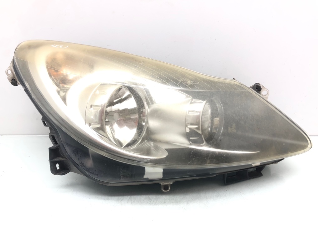 Фара правая для Opel Corsa, 2008 г. 1.2 i бензин б/у