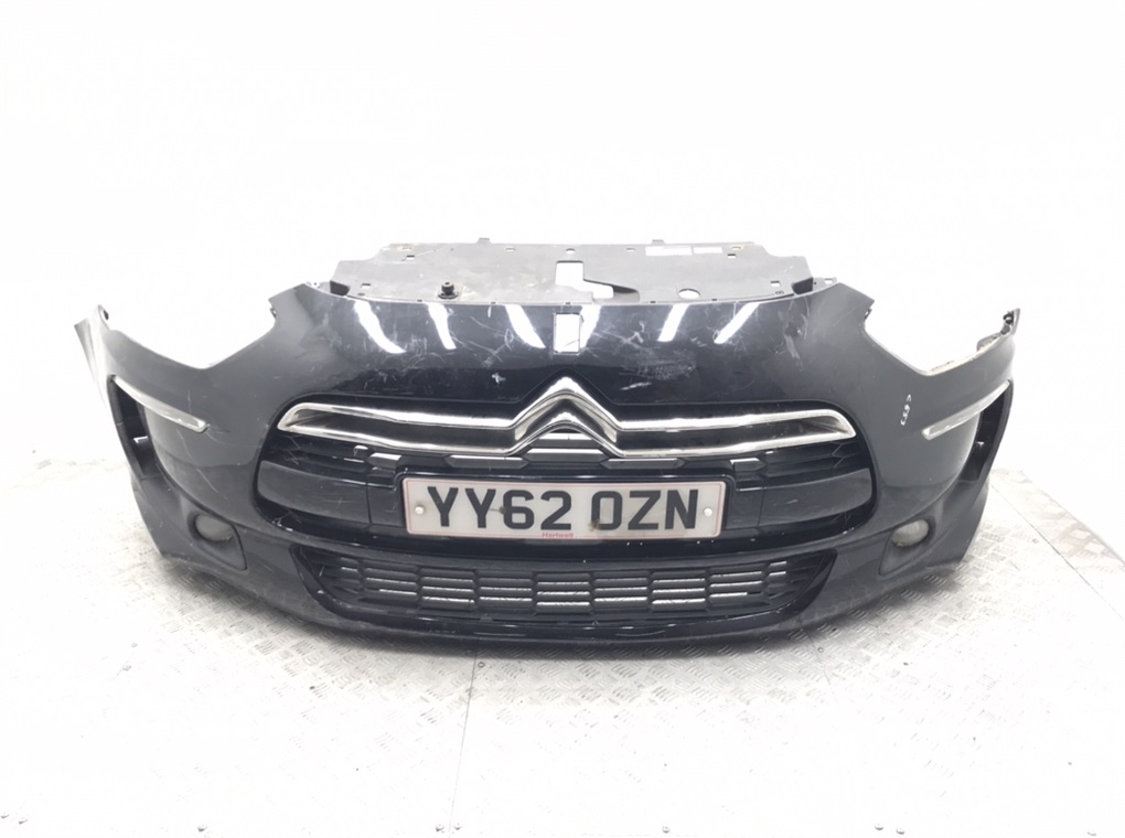 Бампер передний для Citroen DS5, 2012 г. 2.0 HDi дизель б/у