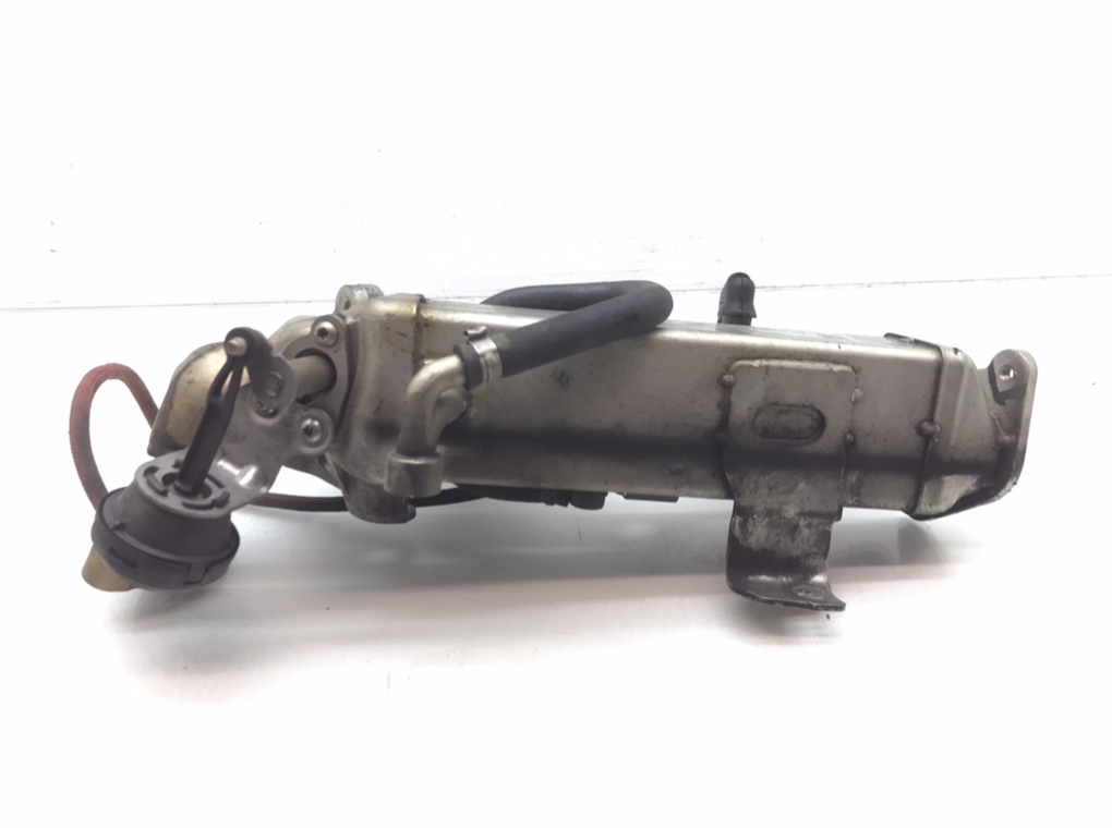 Клапан EGR для BMW 3 E90/E91/E92/E93, 2011 г. 2.0 TD дизель б/у — фото 2