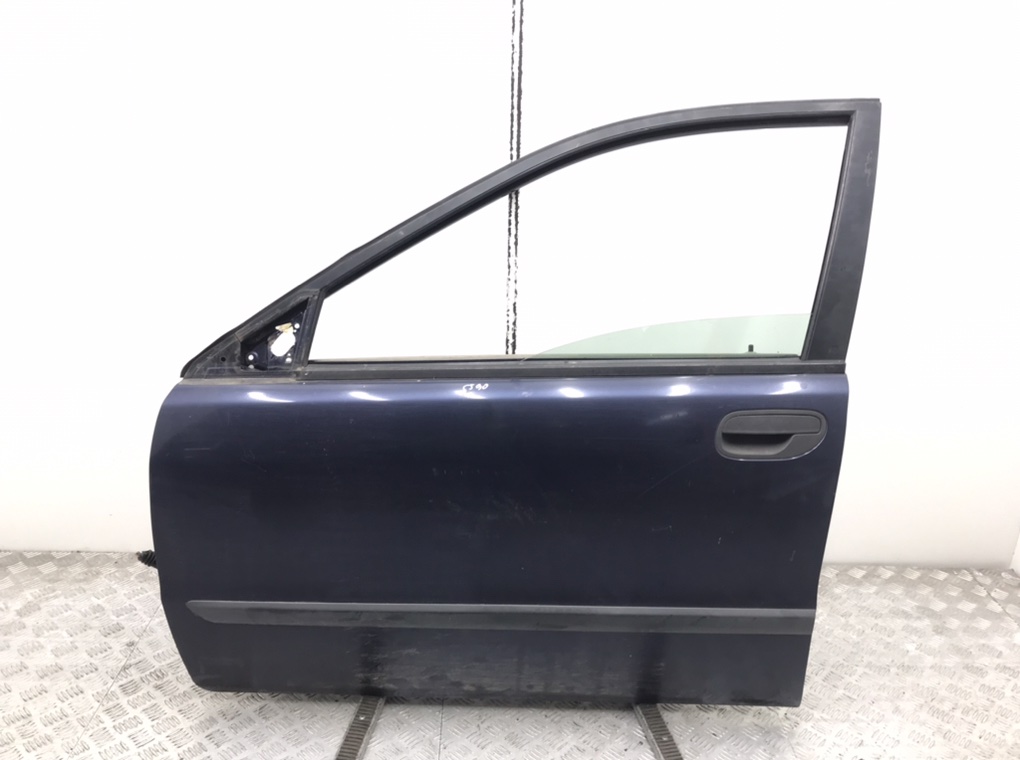Дверь передняя левая для Volvo S40, 2001 г. 1.8 i бензин б/у