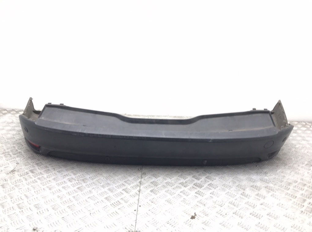 Бампер задний для Ford Focus, 2011 г. 1.6 i бензин б/у