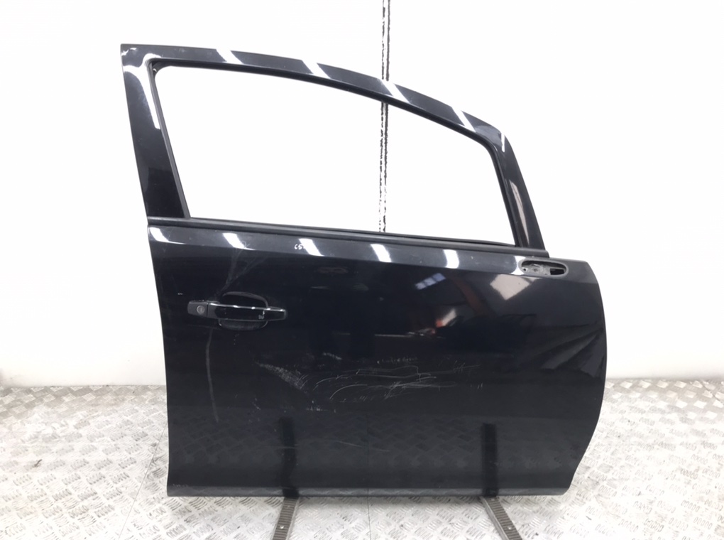 Дверь передняя правая для Opel Corsa, 2008 г. 1.2 i бензин б/у