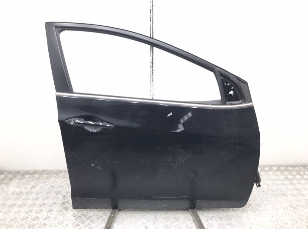 Дверь передняя правая для Hyundai i30, 2017 г. 1.6 CRDi дизель б/у