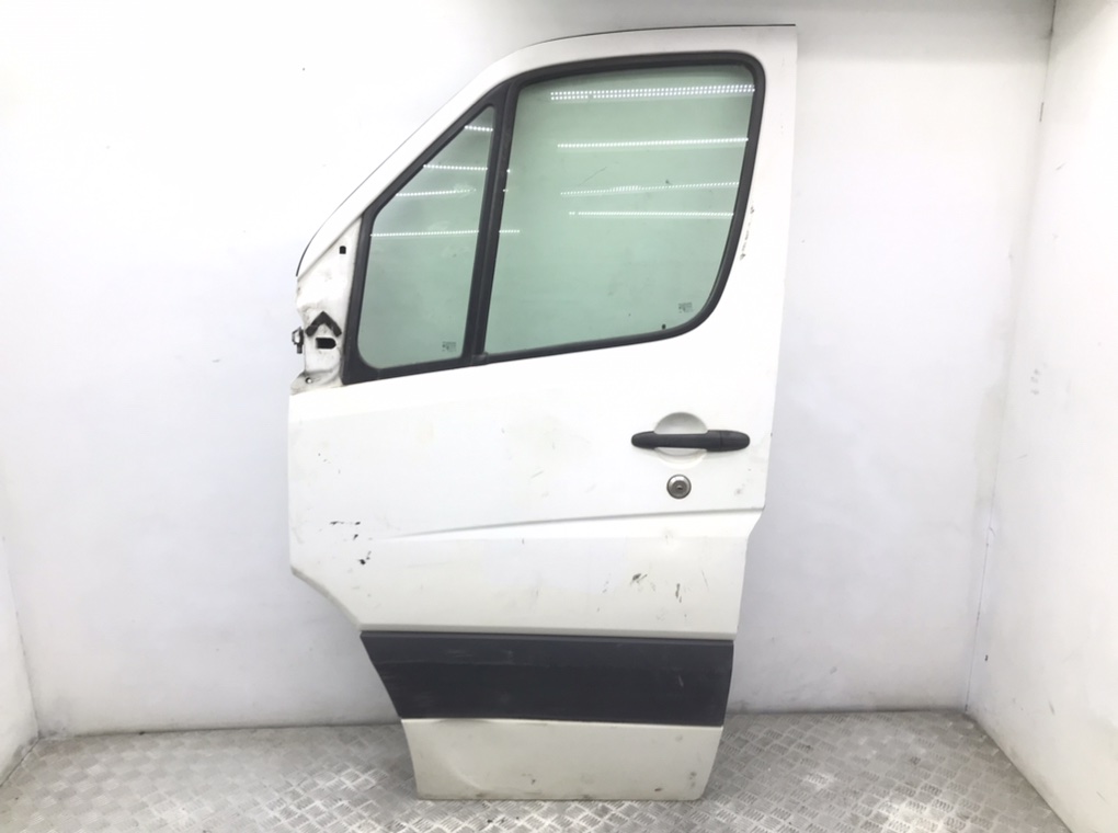 Дверь передняя левая для Volkswagen Crafter, 2012 г. 2.0 TDi дизель б/у