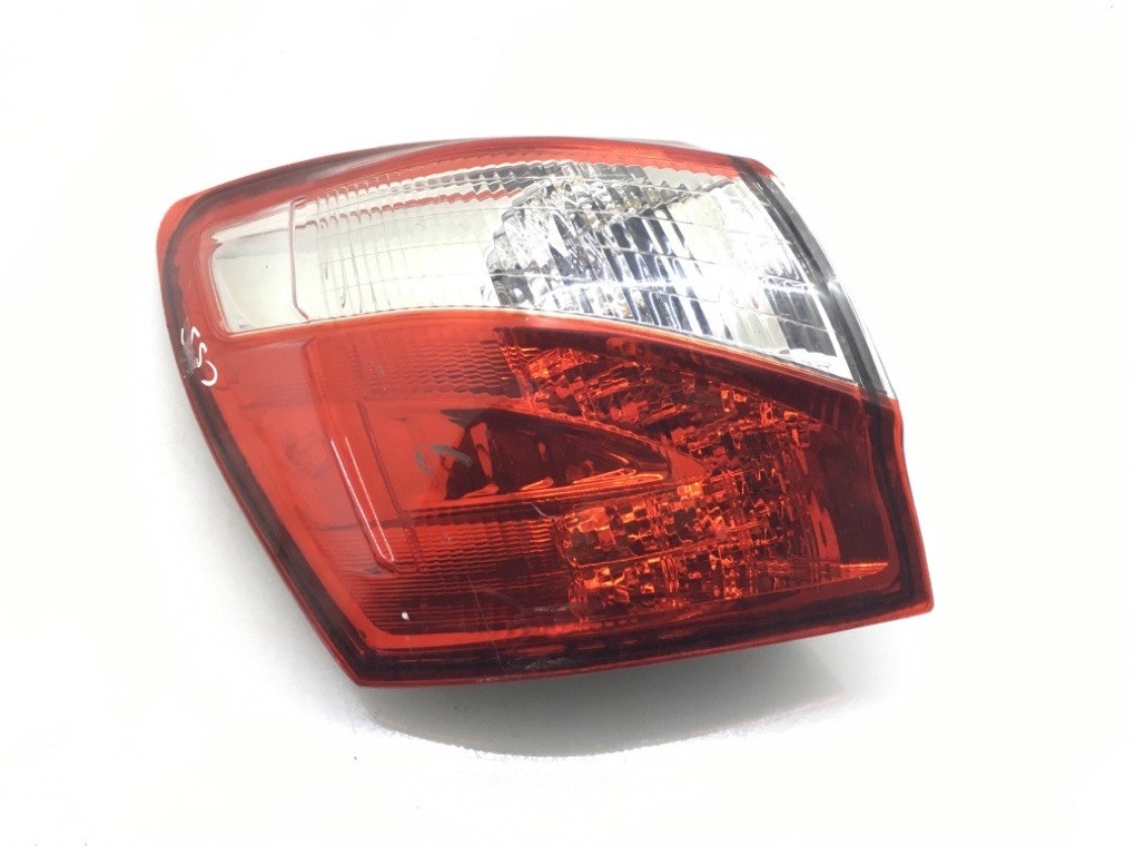 Фонарь задний левый для Nissan Qashqai, 2013 г. 1.6 i бензин б/у