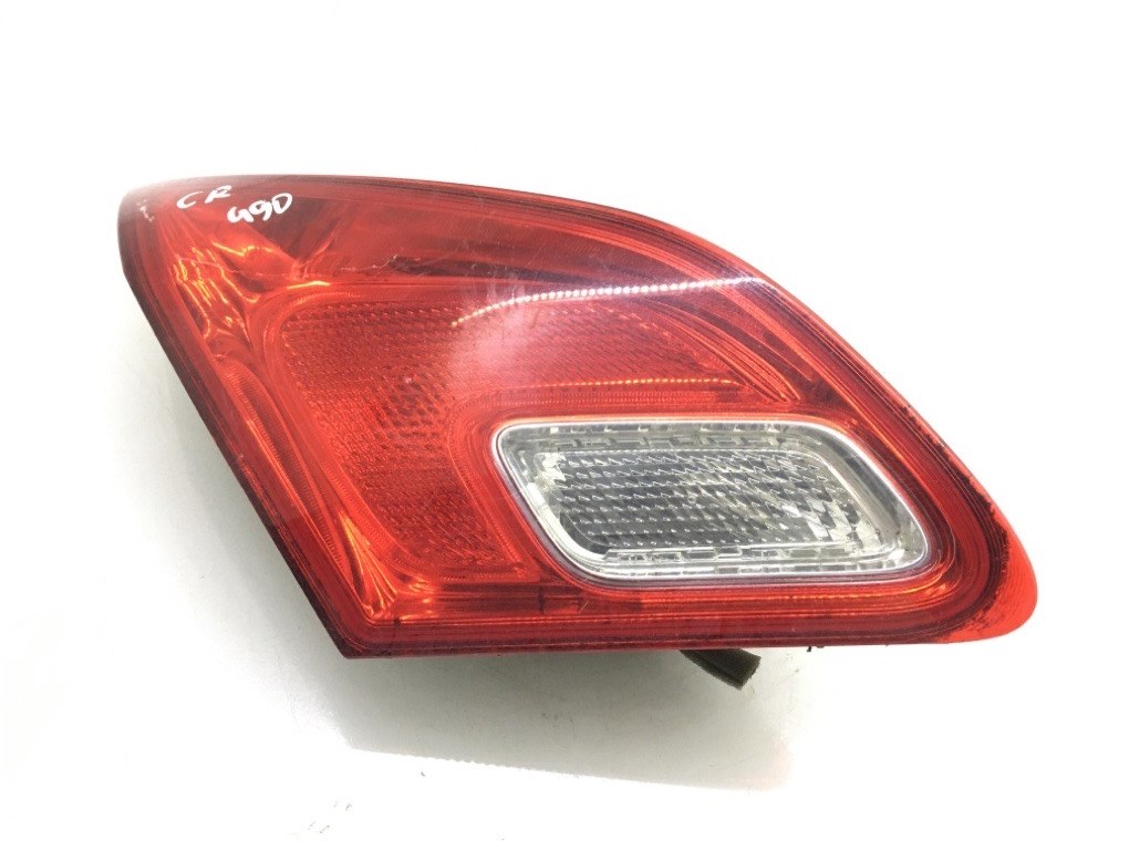 Фонарь крышки багажника левый для Opel Astra, 2012 г. 1.7 CDTi дизель б/у