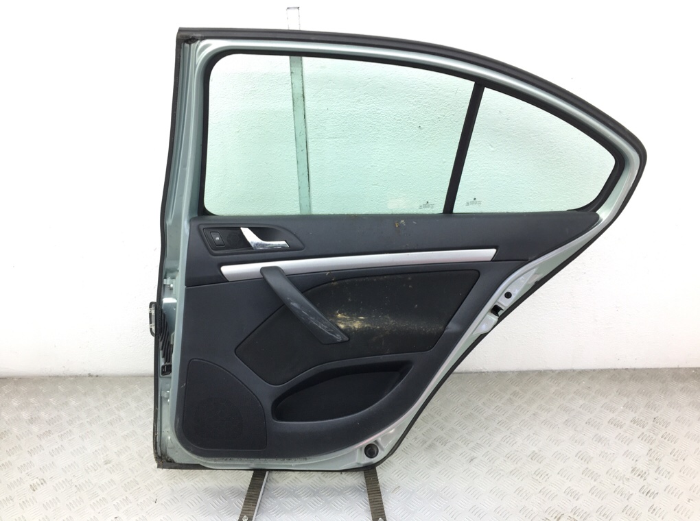 Дверь задняя правая для Skoda Octavia, 2011 г. 1.6 TDi дизель б/у — фото 4